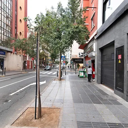 Neue Am Canteras 아파트